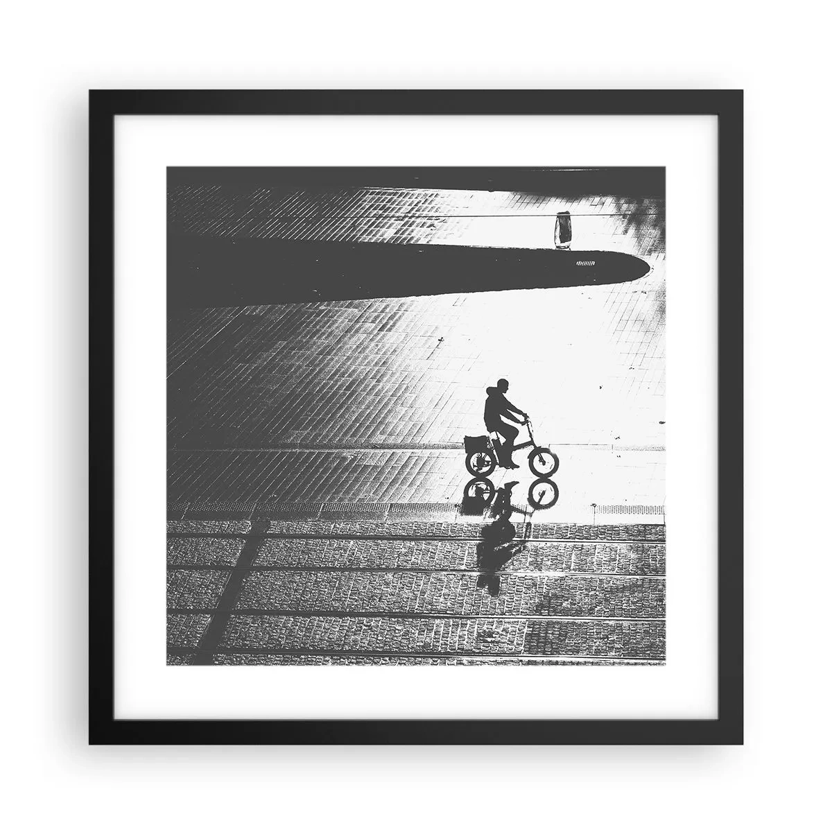 Poster in black frame - Straight ahead, through the City - 40x40 cm