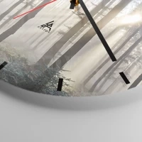 Clock face with lines