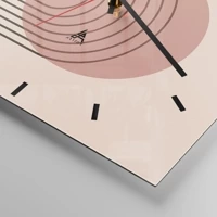 Clock face with lines