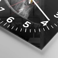 Clock face with numbers