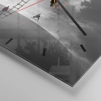 Clock face with lines