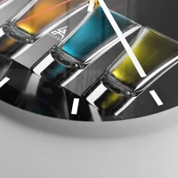 Clock face with lines