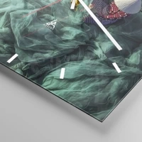 Clock face with lines