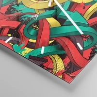 Clock face with lines