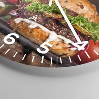 Clock face with numbers