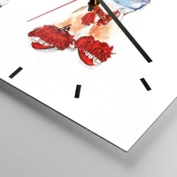 Clock face with lines