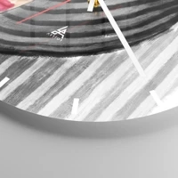 Clock face with lines