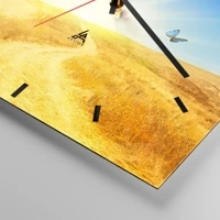 Clock face with lines