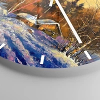 Clock face with lines