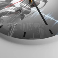 Clock face with lines