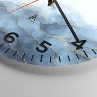 Clock face with numbers