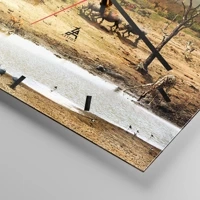 Clock face with lines