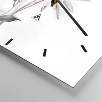 Clock face with lines