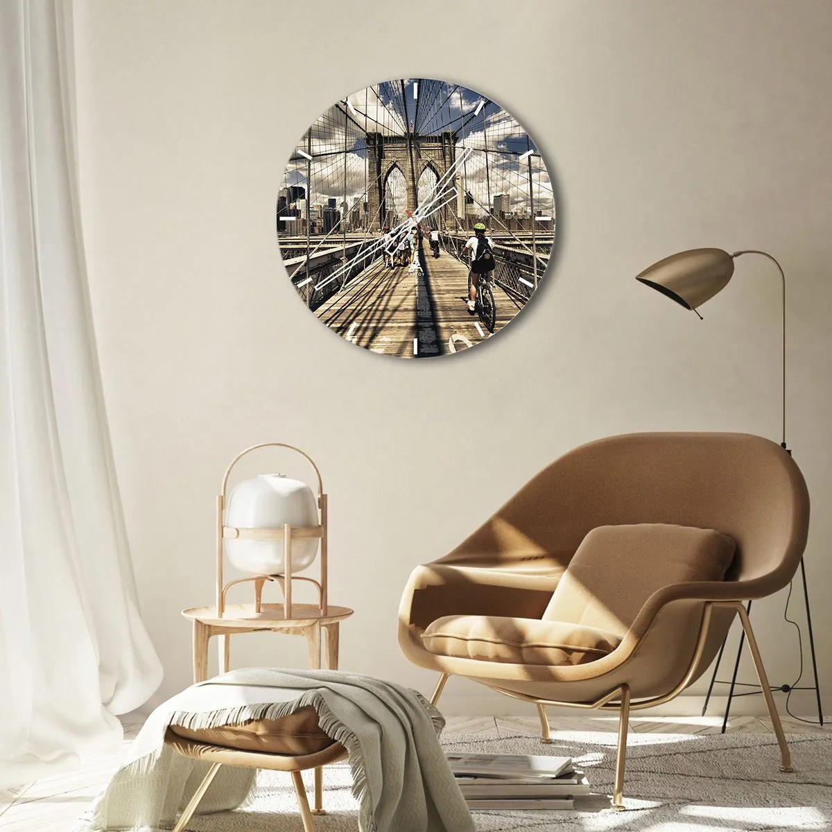 Wall clock - Clock on glass - Straight to the Heart of the City - 40x40 cm