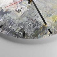 Clock face with lines