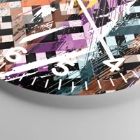 Clock face with numbers