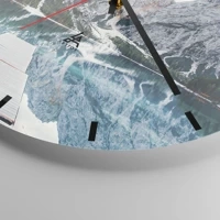 Clock face with lines