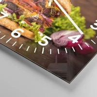 Clock face with numbers