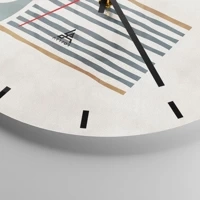 Clock face with lines