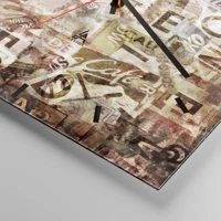 Clock face with lines