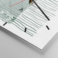 Clock face with lines