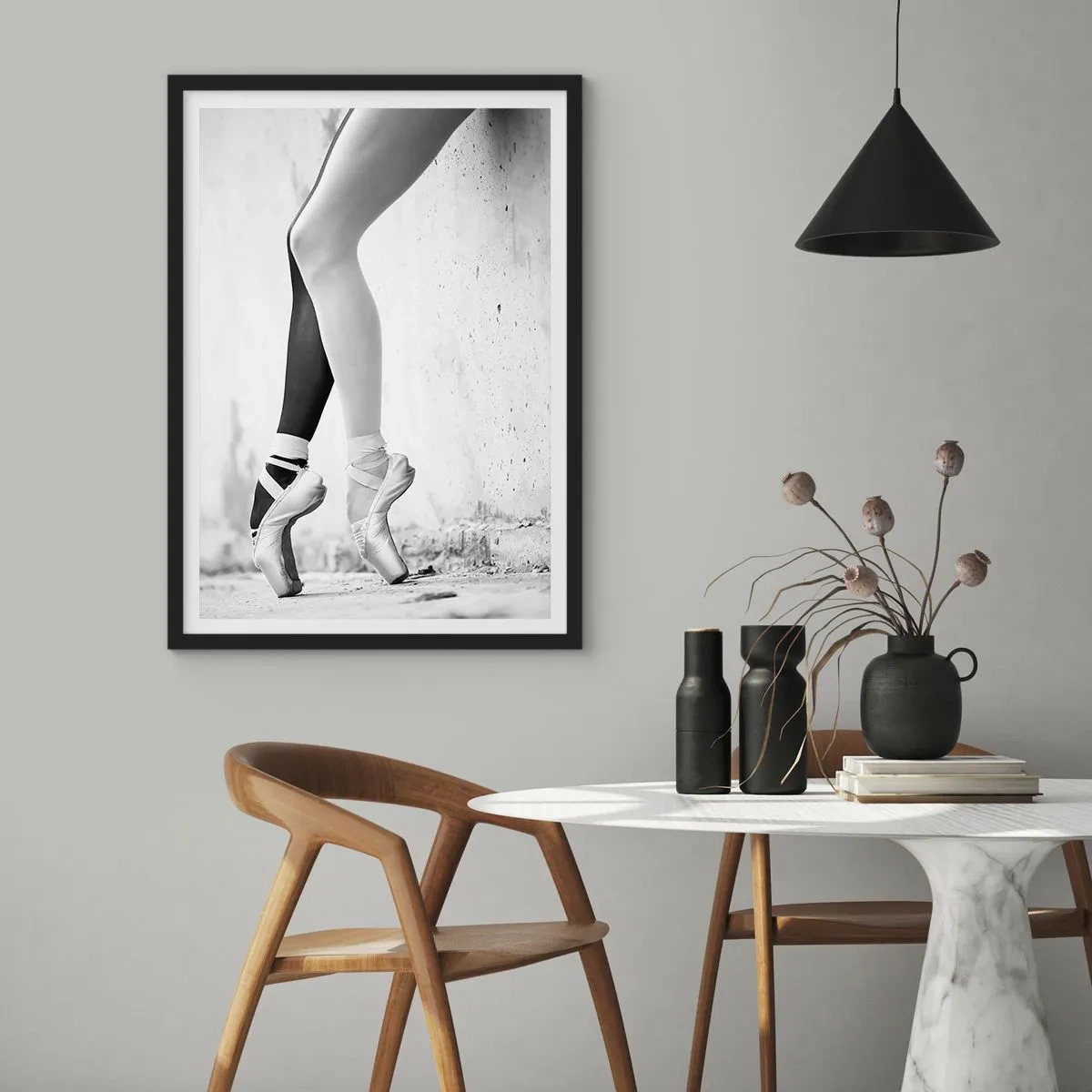 Poster in black frame - Ballerina, Voila! - 40x50 cm