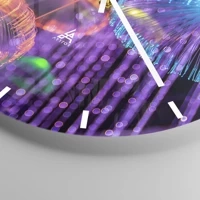 Clock face with lines