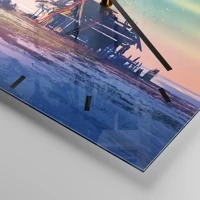 Clock face with lines