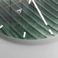 Clock face with lines