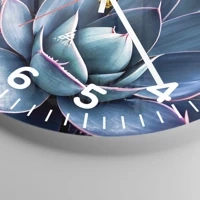 Clock face with numbers