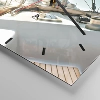 Clock face with lines