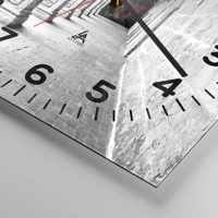 Clock face with numbers