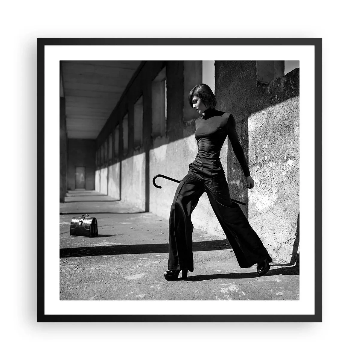 Poster in black frame - City Chic - 60x60 cm