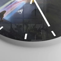 Clock face with lines