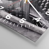 Clock face with numbers