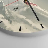Clock face with lines