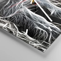 Clock face with lines