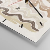 Clock face with lines