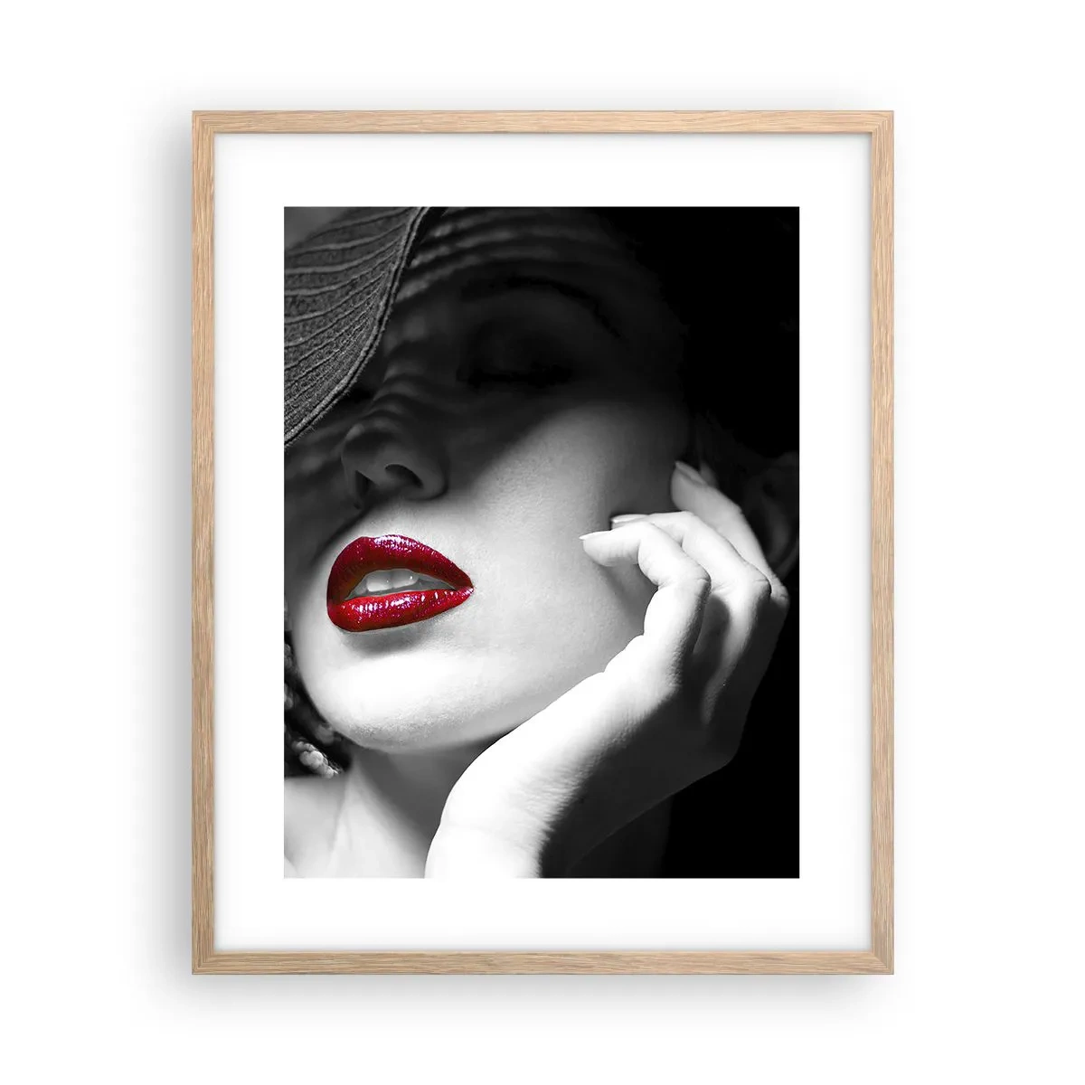 Poster in light oak frame - Study in Scarlet - 40x50 cm