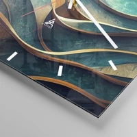 Clock face with lines