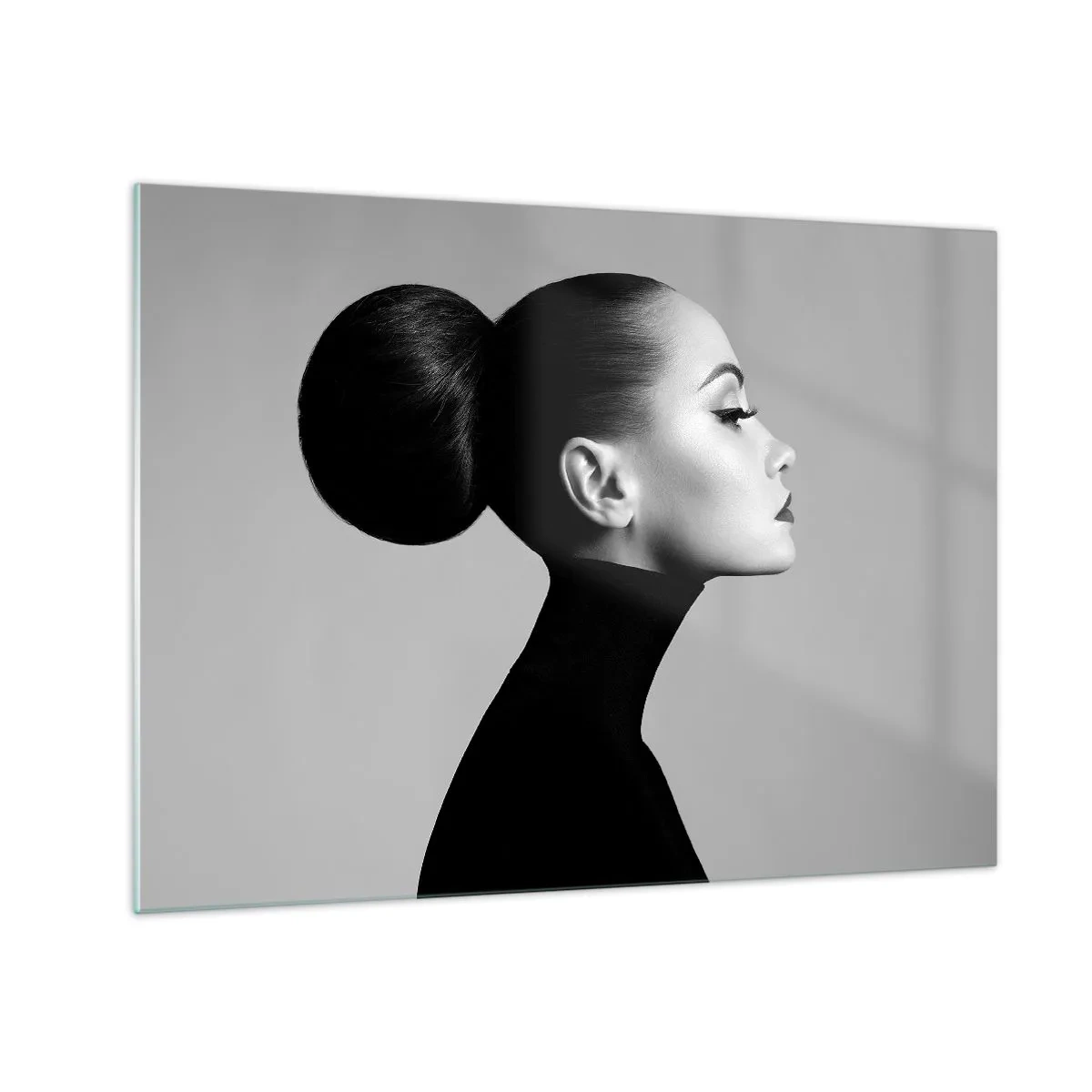 Glass picture - Stylish woman in black against a gray background - 70x50cm - Modern Nefretete - Modern wall decoration for the living room and bedroom ARTTOR